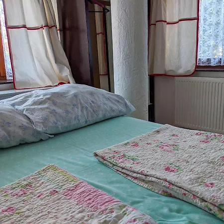 Apartment Iska